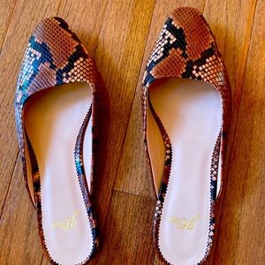 J.Crew Pointed Snakeskin Flats